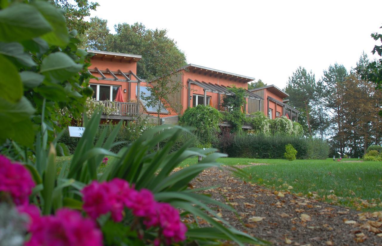Bio- Und Gesundheitshotel Gutshaus Stellshagen Esterno foto