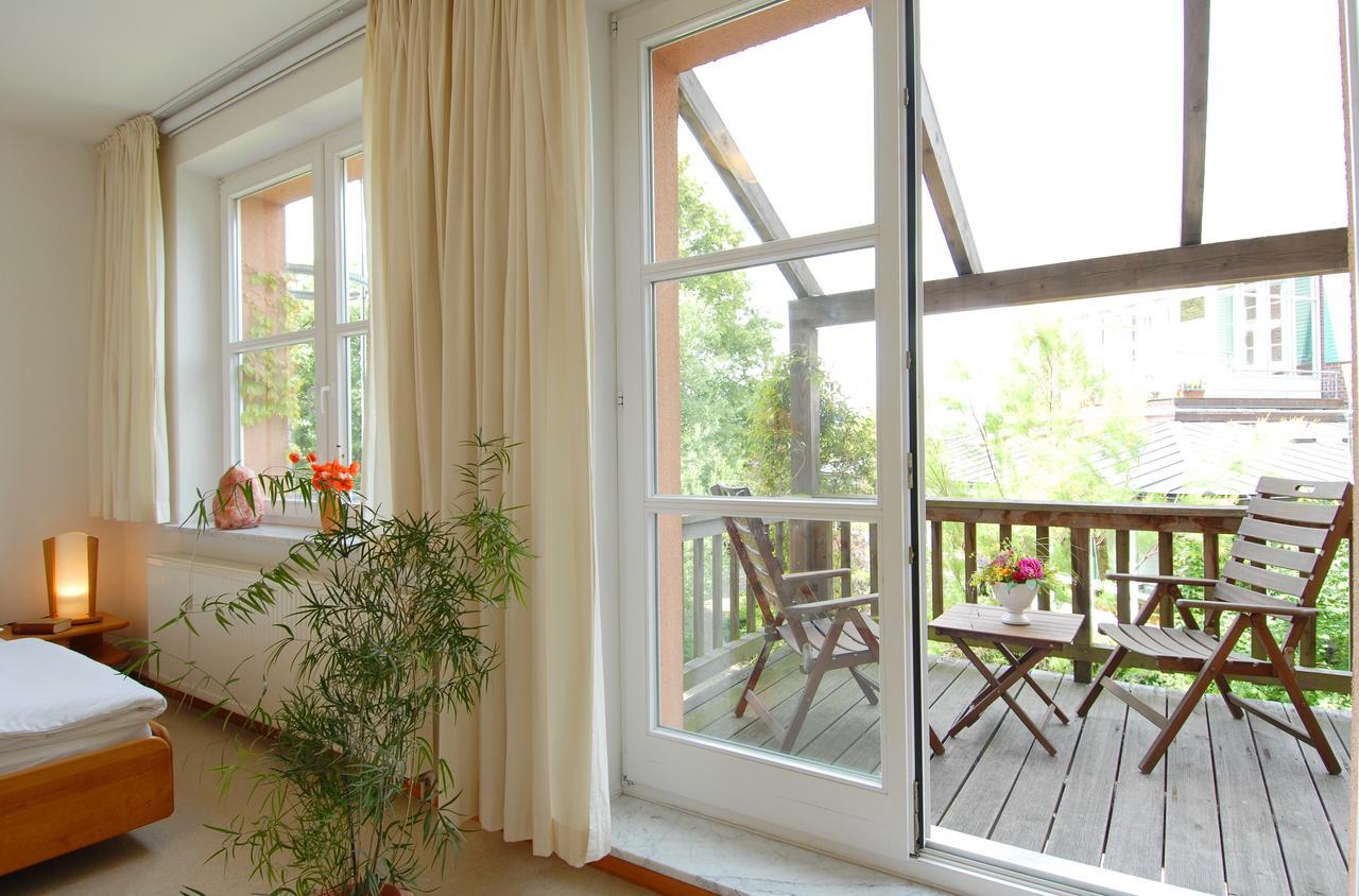 Bio- Und Gesundheitshotel Gutshaus Stellshagen Esterno foto