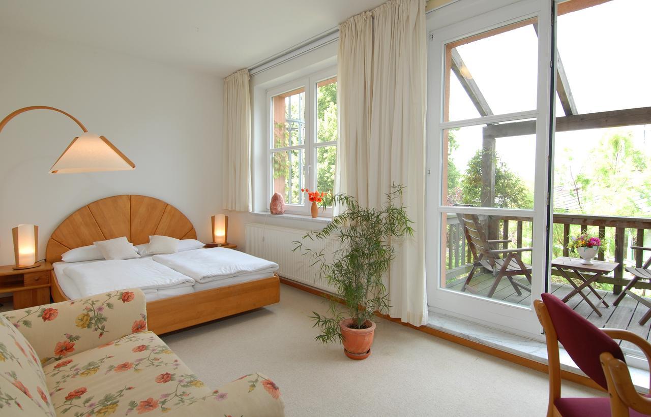 Bio- Und Gesundheitshotel Gutshaus Stellshagen Esterno foto