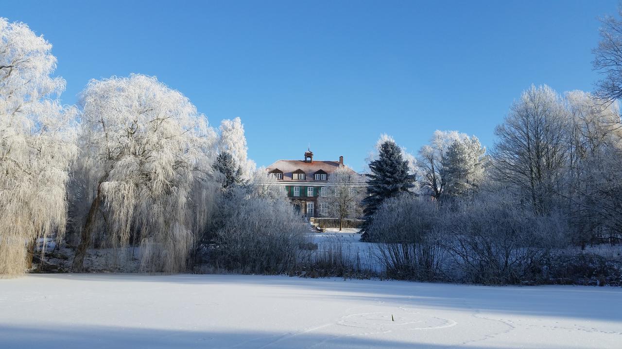 Bio- Und Gesundheitshotel Gutshaus Stellshagen Esterno foto