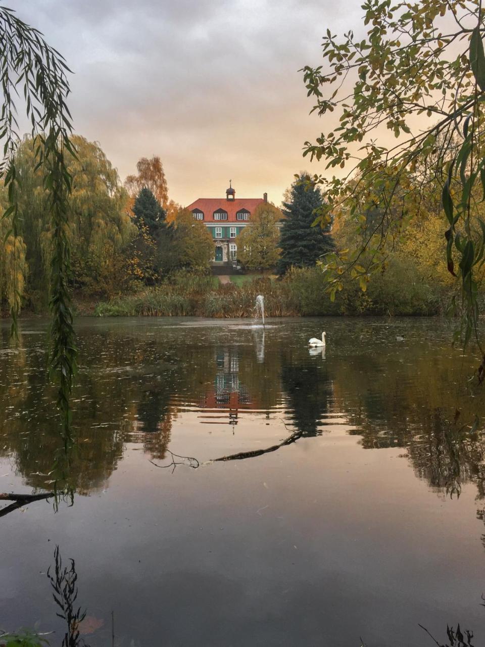 Bio- Und Gesundheitshotel Gutshaus Stellshagen Esterno foto